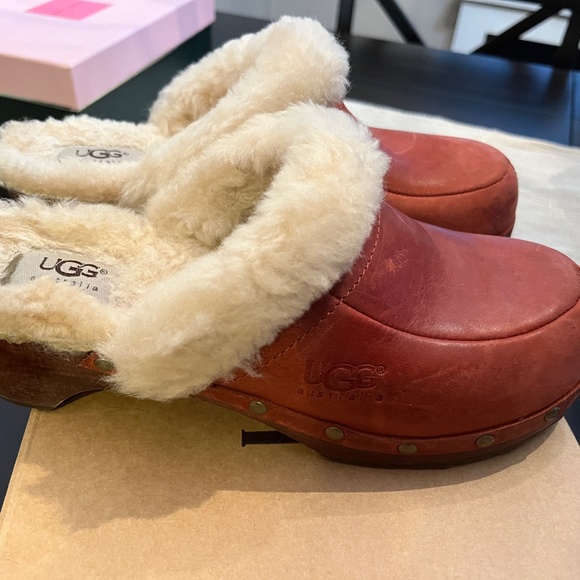 Ugh Kalie flame clog - Picture 2 of 5